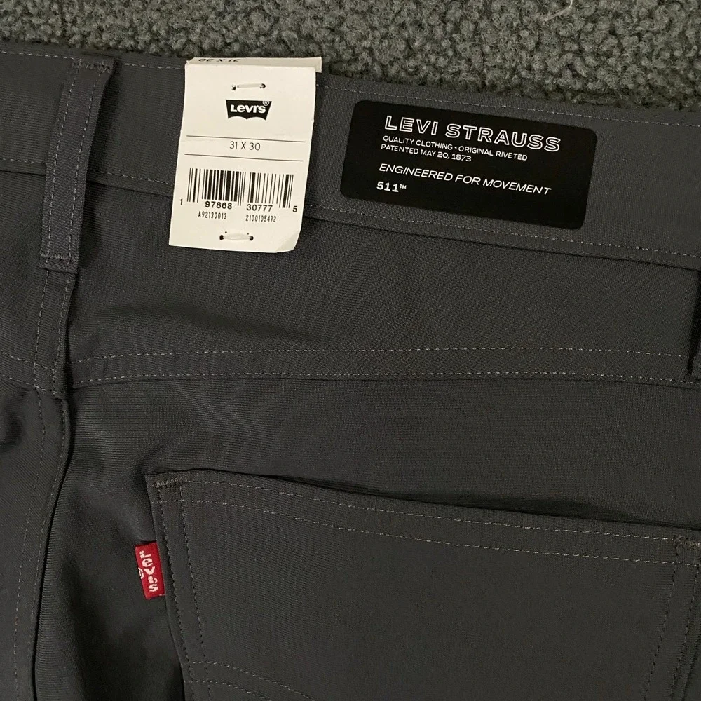 Levis 511 Slim Tech Pants Mens 31x30 Gray High Stretch 5-Pocket Chino NWT